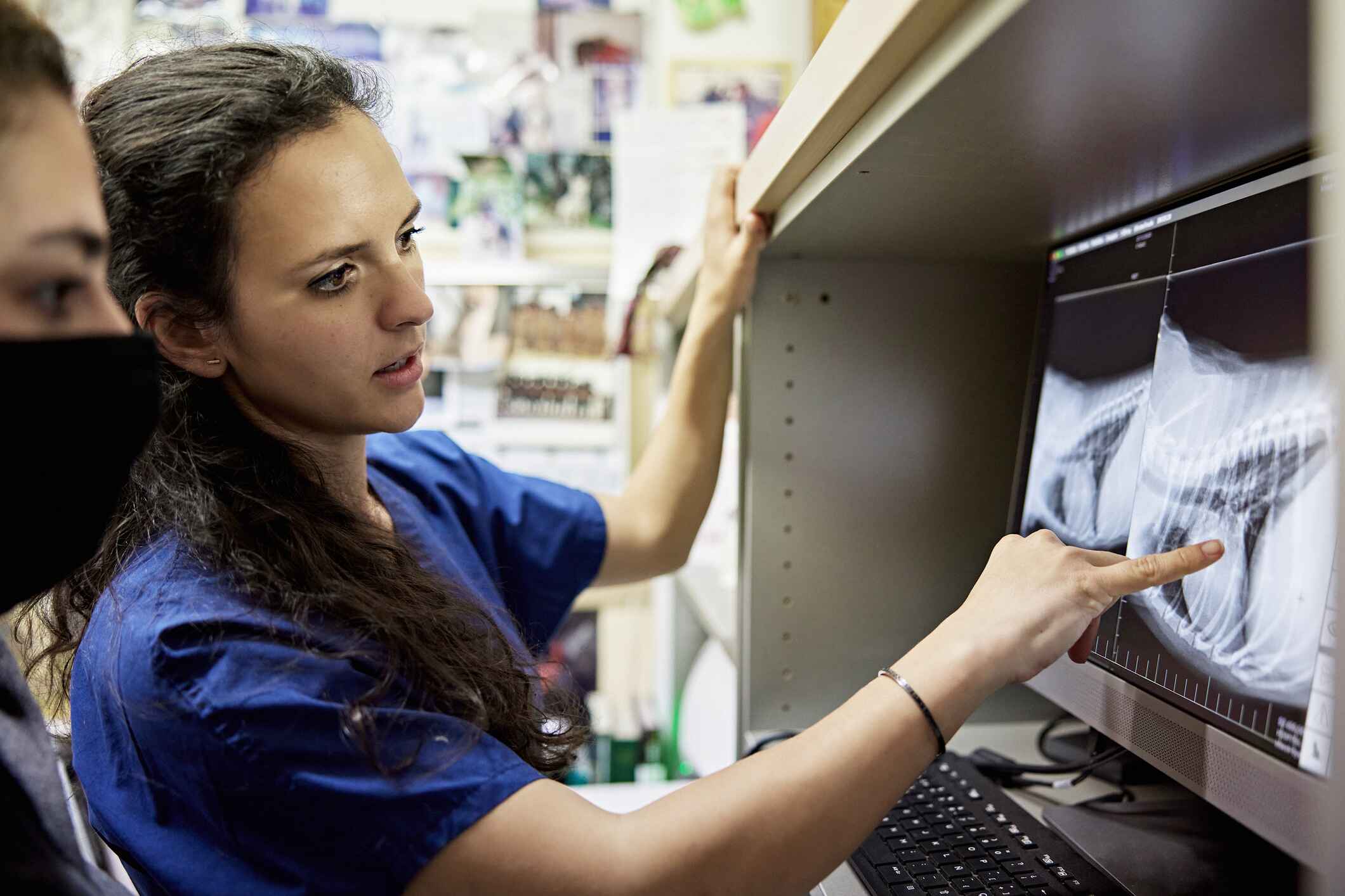 MLT travel Jobs, Salary, Benefits Club Staffing