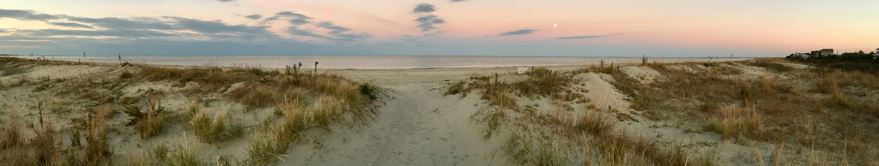 beach at sunset in delaware