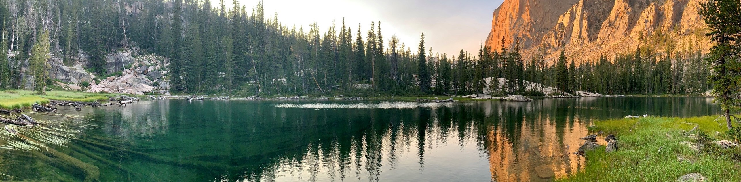 Sunset view of the Elephants Perch from the Saddleback lakes in idaho